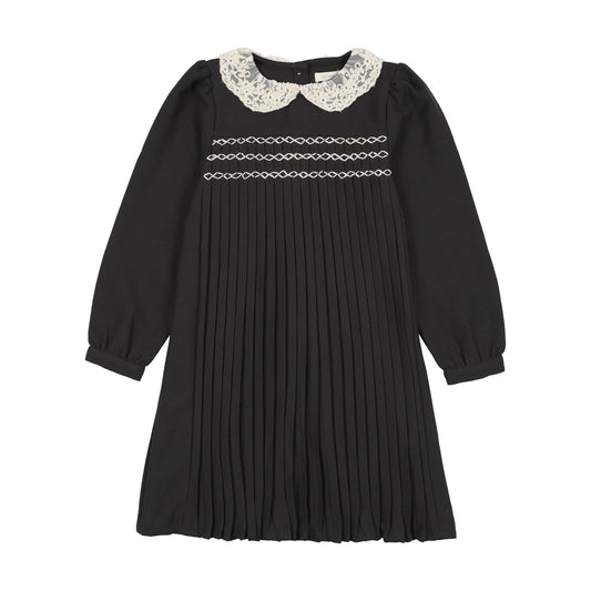 PLEATED DRESS- BLACK
